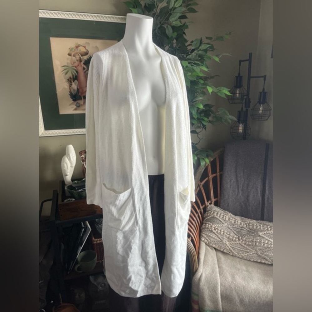 Reformation Barefoot Dreams Robe